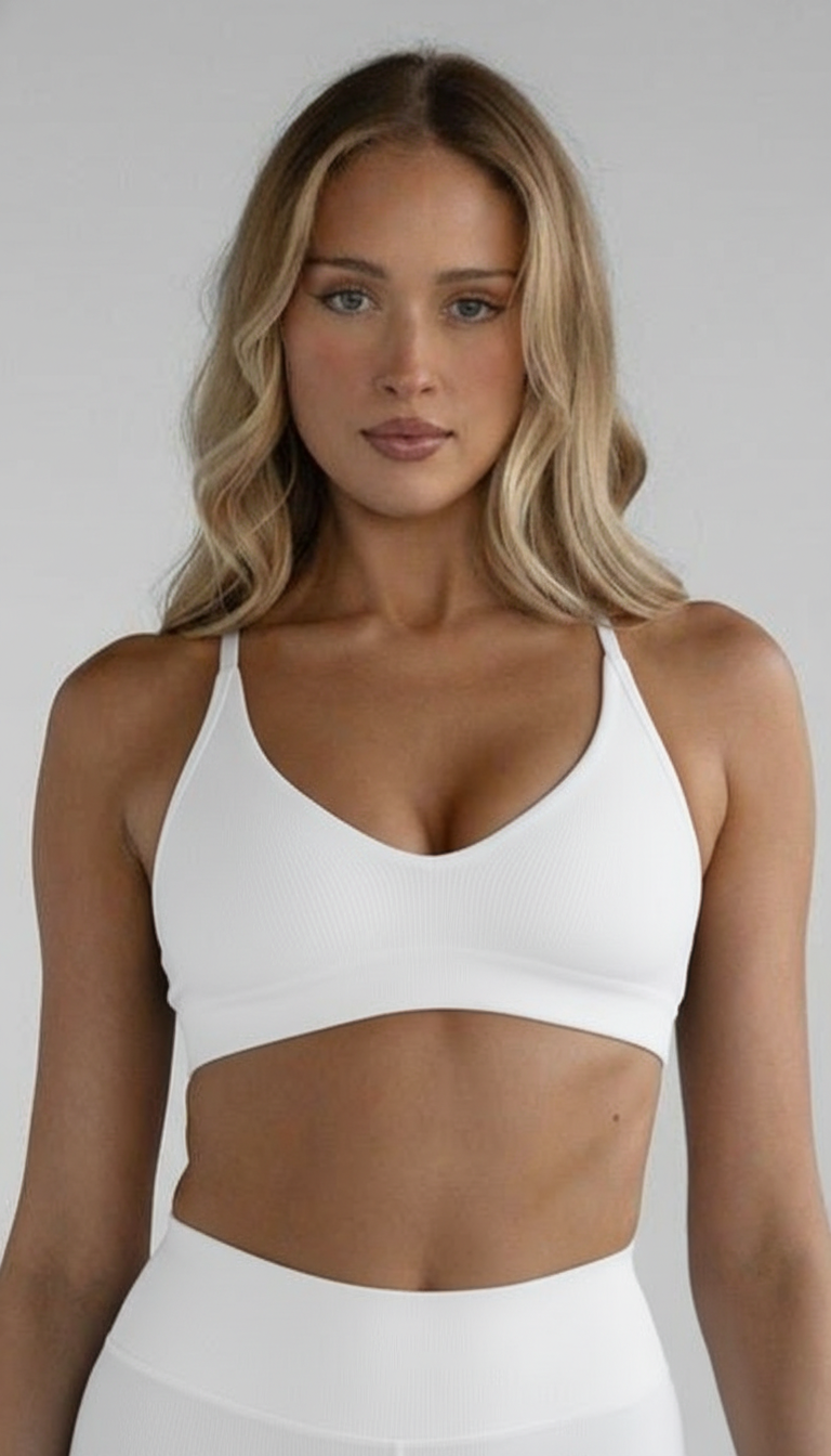 Lovertti SERENE Crop - White